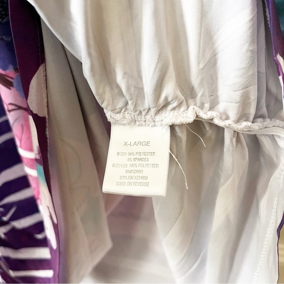 Closet Full Top Womens Size XL Multicolor Floral Sublimation Ruched Flare Sleeve - Picture 5 of 6